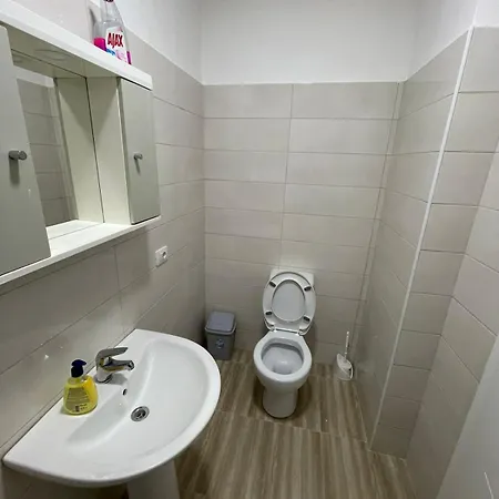 Apartamento Shengjin